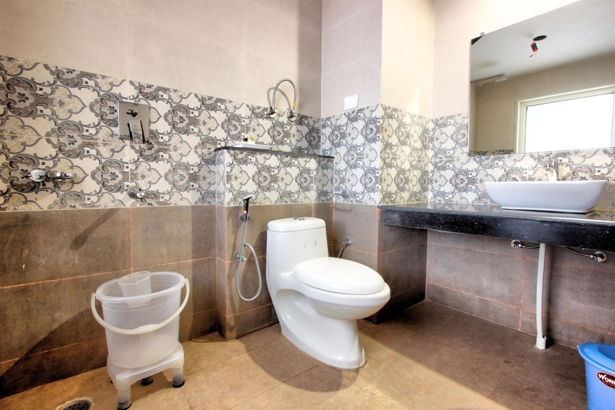 Hotel Neelam Manali Near Volvo Bus Stand Manali المظهر الخارجي الصورة