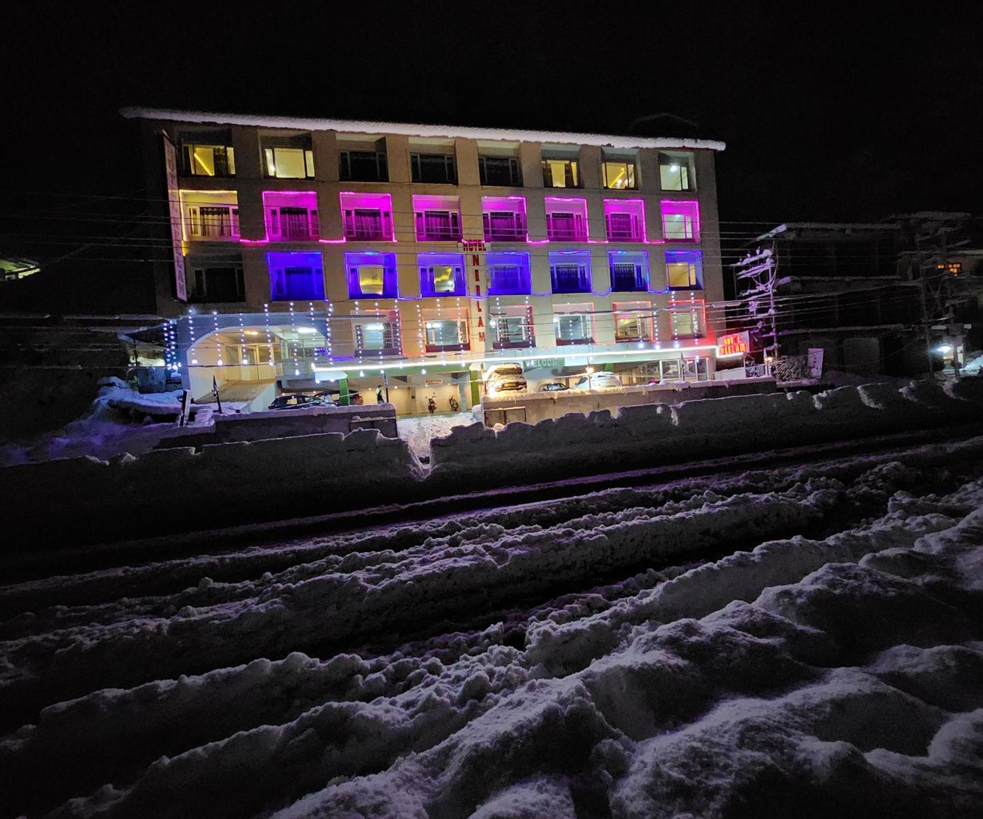 Hotel Neelam Manali Near Volvo Bus Stand Manali المظهر الخارجي الصورة